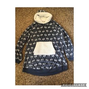 Grey elephant fleece hoodie